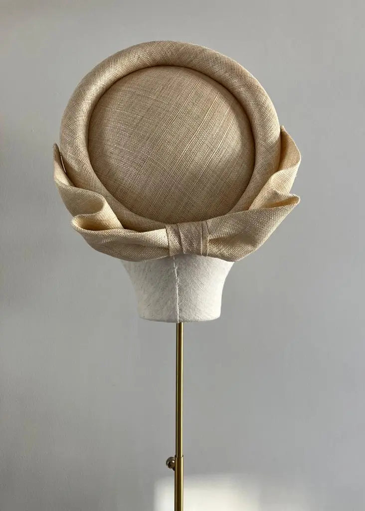 Pillbox Halo® in Pinokpok Jane Taylor London