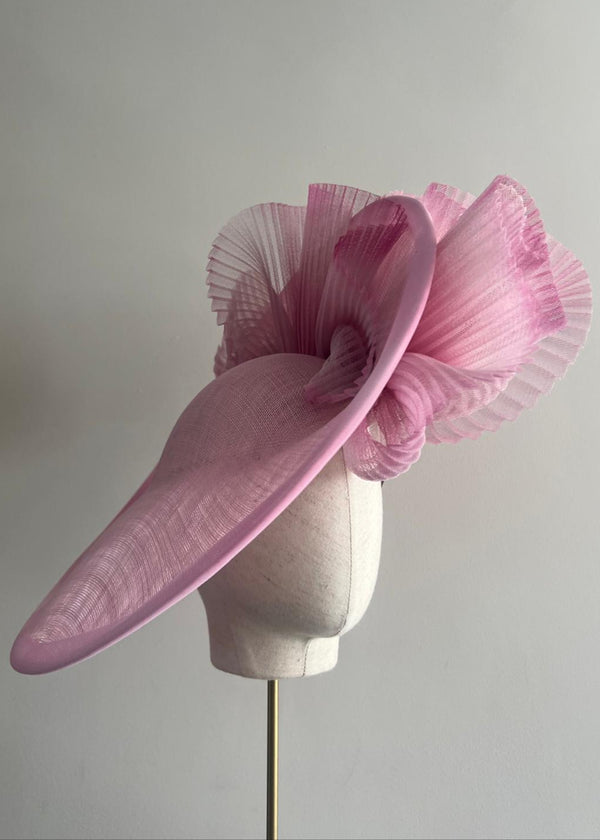 Kyra Hat in Straw with Pleated Crin in Pink