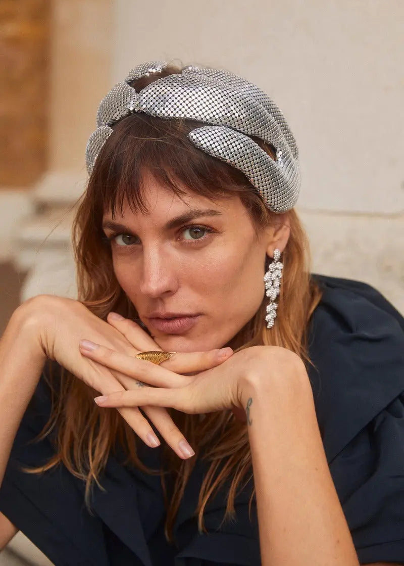 metal chain headpiece