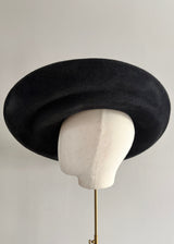 Decima Hat in Luxury Felt with Bow in Black