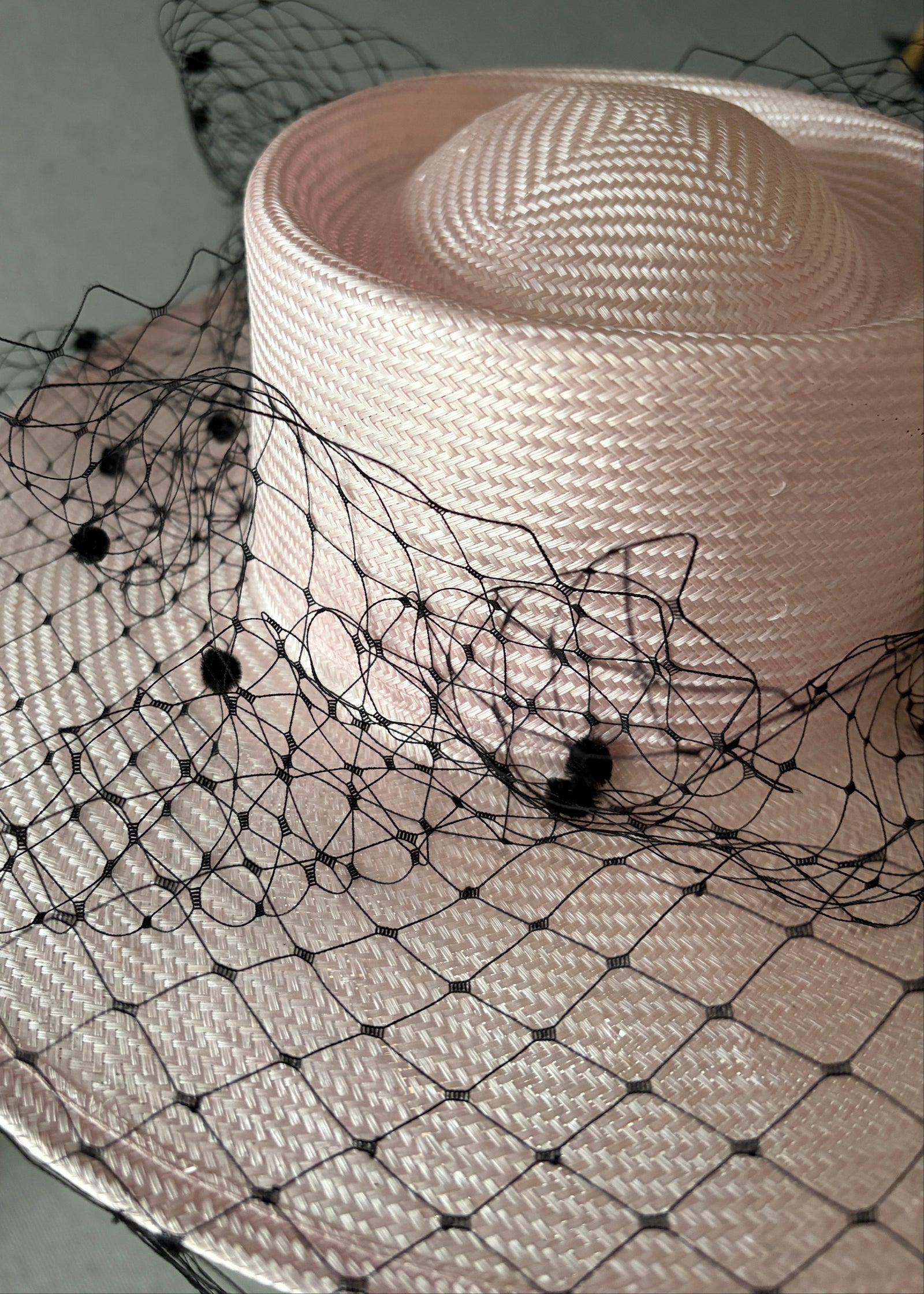VNTG Theatrical Glamourous Flat Crown Veil Overlay Woven Straw-like Boater Hat Joan Camel and Black Wide Brim Boater. Hats for Men & Women main image 3