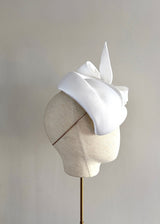 Neso Hat in Satin with Bow