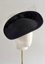 Doris Hat in Felt with Veiling in Black