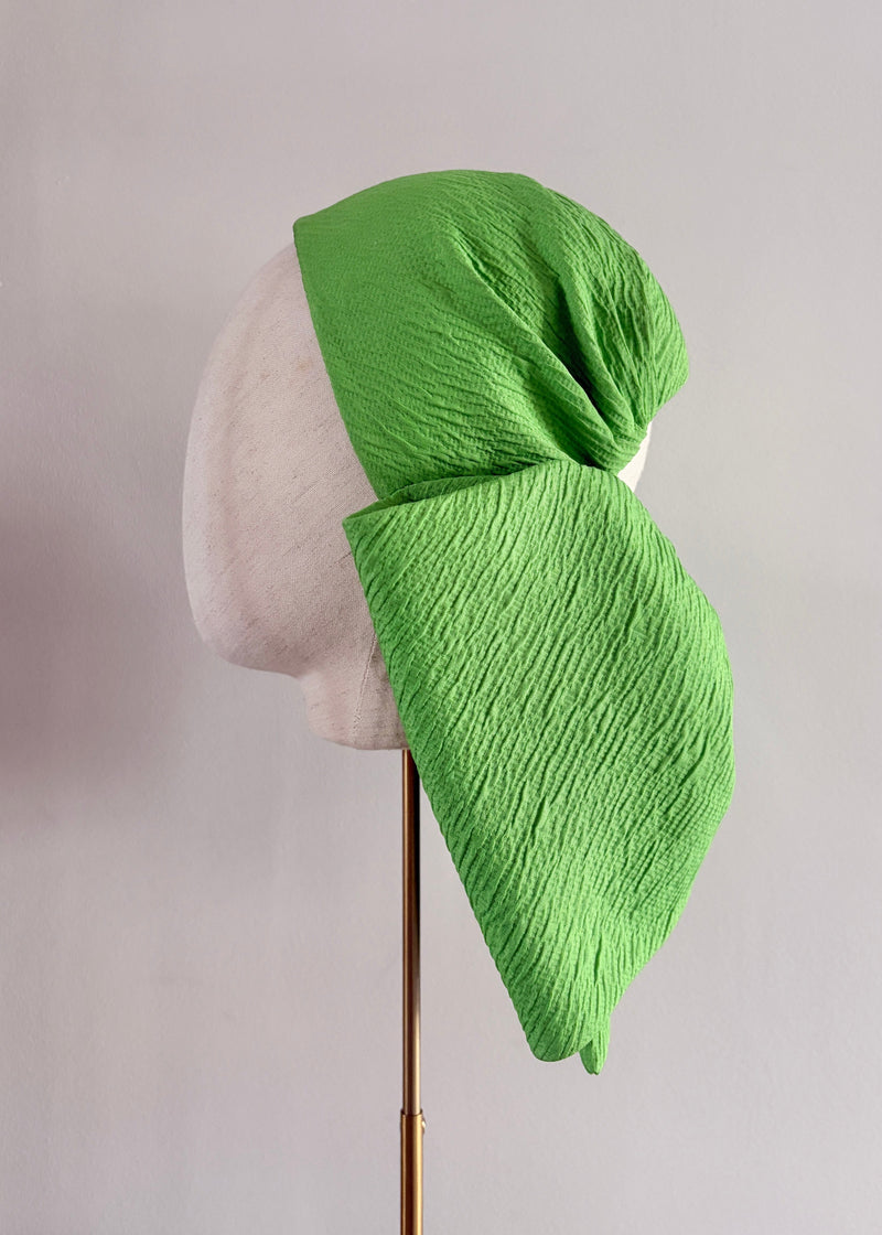 Nyx Skullcap Hat with Oversized Bow in Green