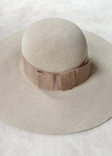Floppy Hat in Felt in Alabaster