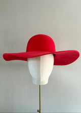 Floppy Hat in Felt in Red