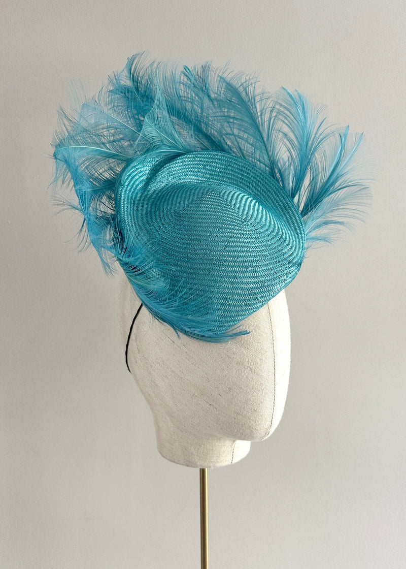 Clio Hat in Straw with Feathers