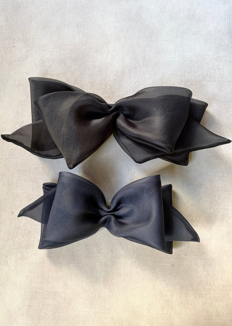 Small Fauna Organza Bow Hair Clip