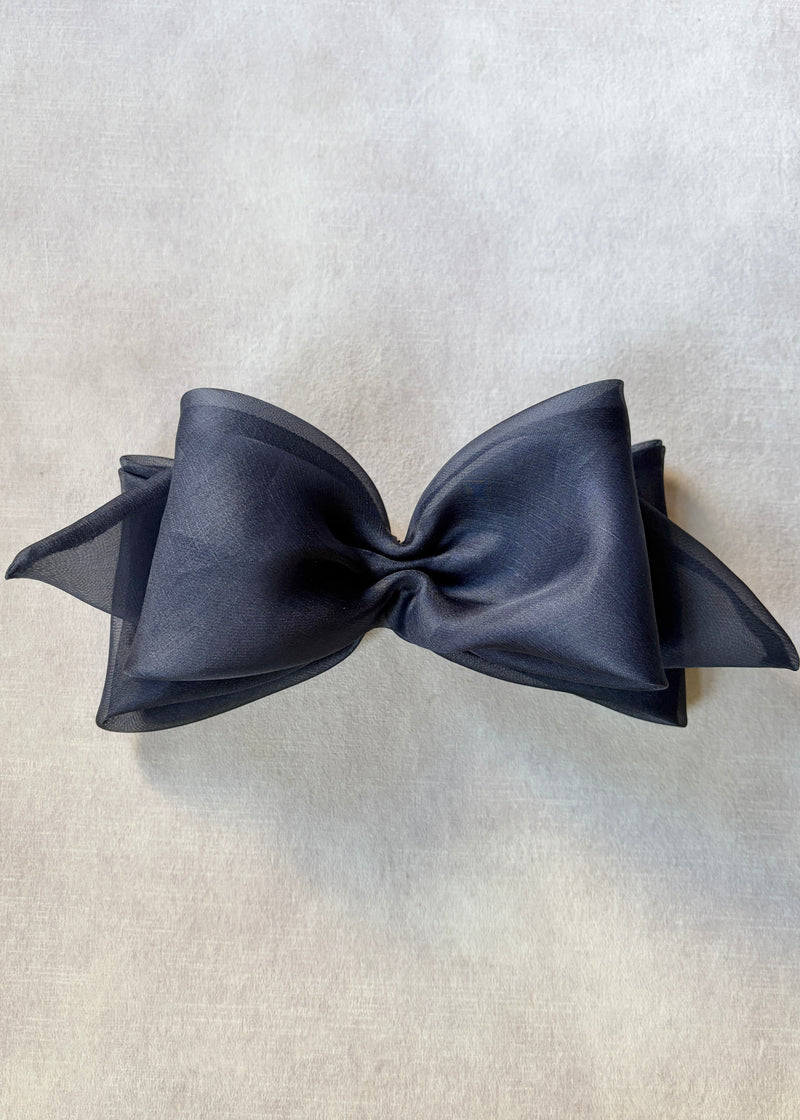 Small Fauna Organza Bow Hair Clip