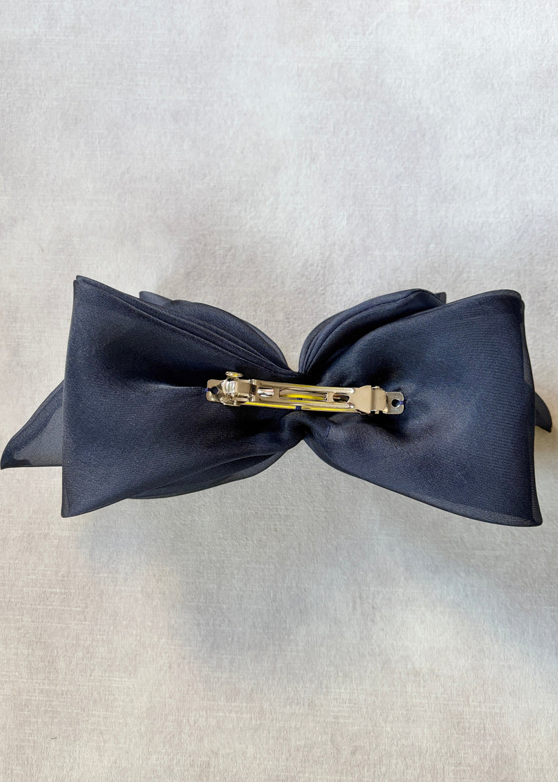 Small Fauna Organza Bow Hair Clip