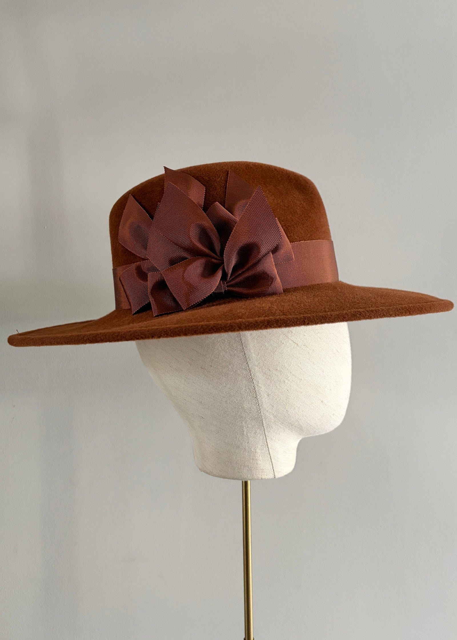 Maria Fedora in Felt with Bows - Jane Taylor London display picture 3