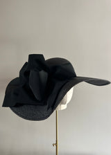 Nomia Hat in Straw with Black Bows