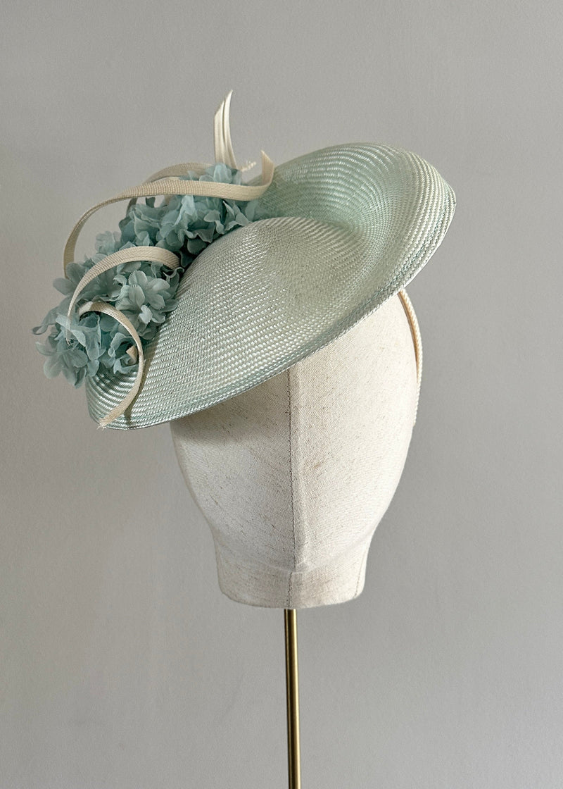 Maia Hat in Straw with Flowers in Mint