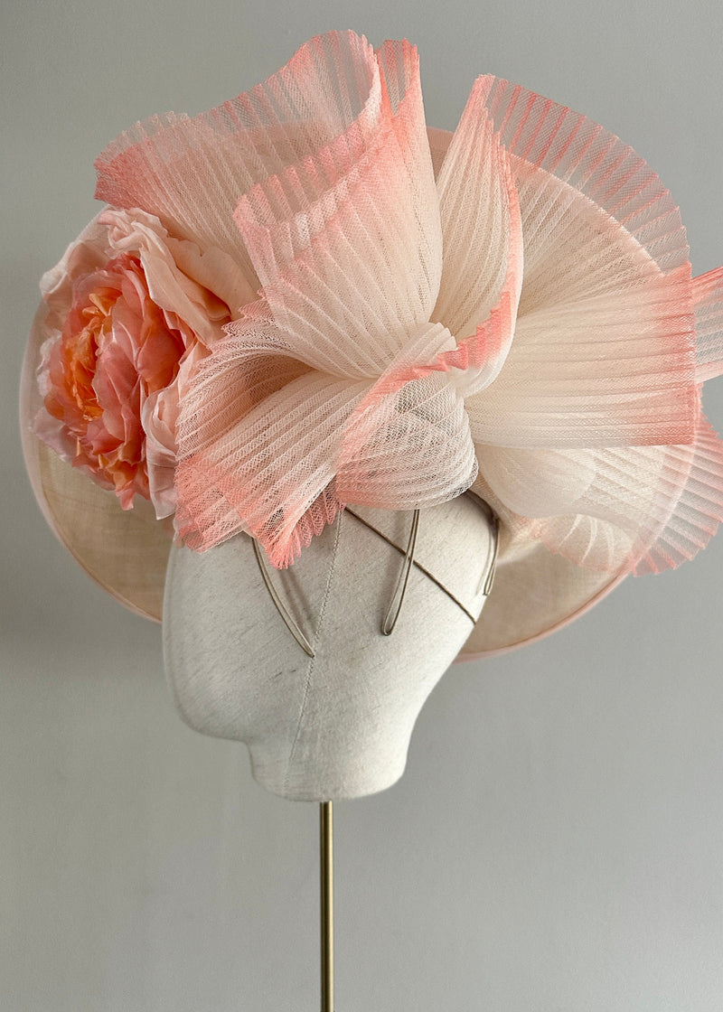 XL Kyra in Sinamay with Roses and Crin Waves in Peach