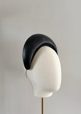 Asymmetrical Moonband in Black