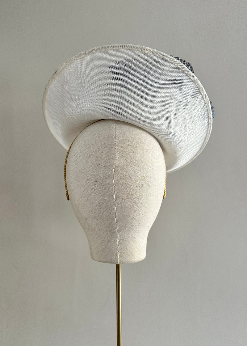 Gaia Hat in Straw with Pleated Crin in White
