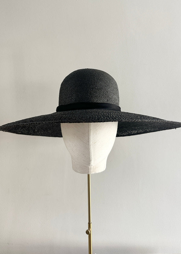 Sun Hat in Panama with Black Ribbon in Black