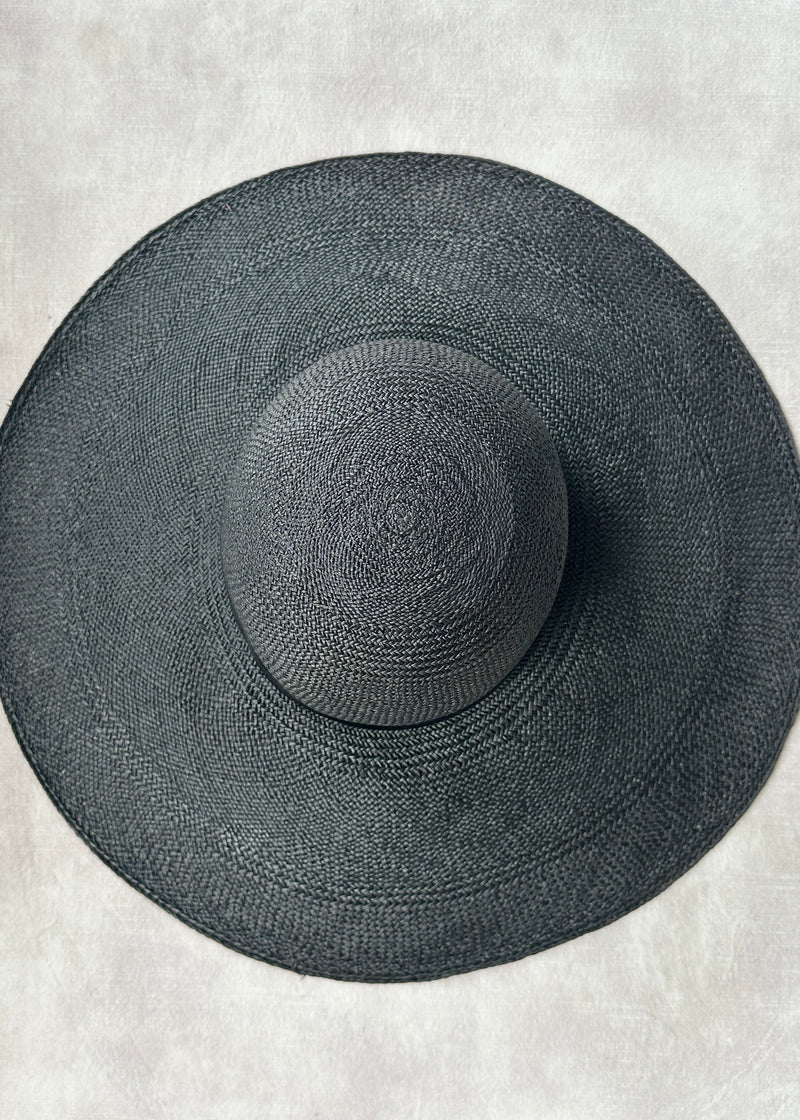 Sun Hat in Panama with Black Ribbon in Black