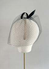 Headband with Buntal Knot and Veiling in Black
