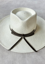 Damona Hat in Panama Straw in Ivory