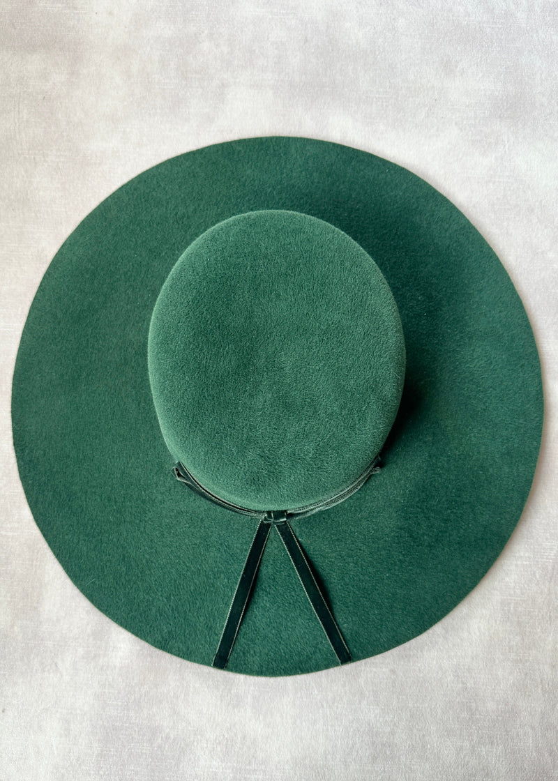 Boater in Luxury Felt in Green