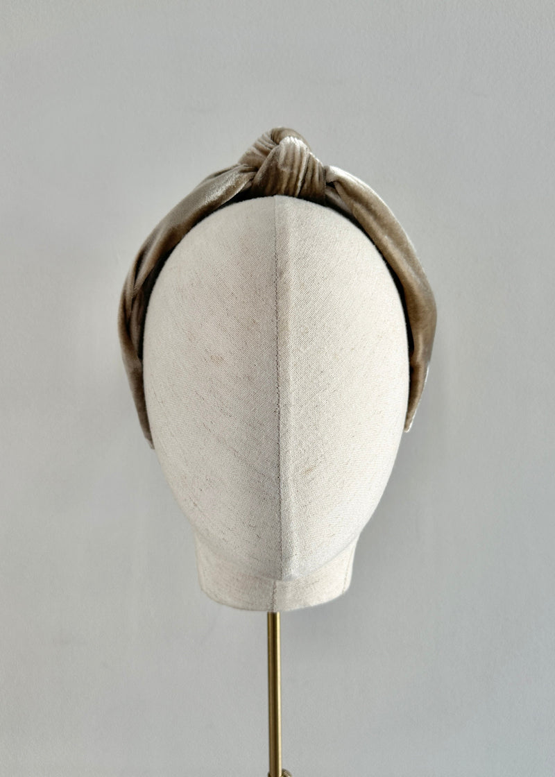 Knotted Headband in Velvet