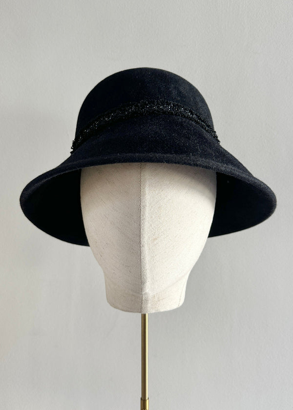 Cloche Hat in Luxury Felt with Tweed Bow in Black