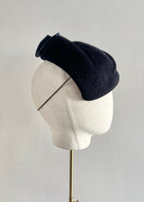 Neso Hat in Luxury Felt with Satin Bow in Midnight