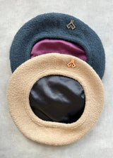 Beret in Textured Wool