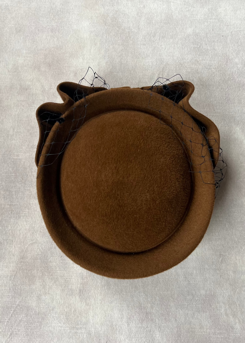 Delia Luxury Felt Pillbox with Bow and Veiling