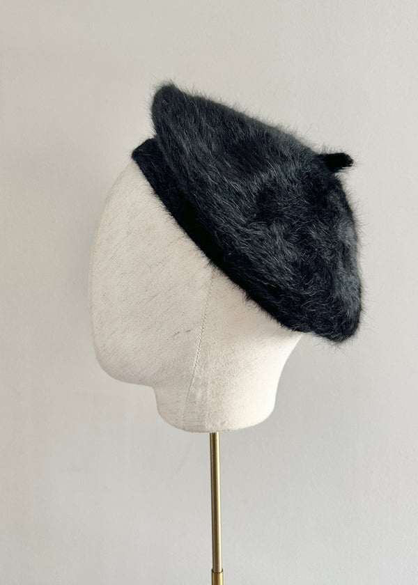 Children's Beret in Angora