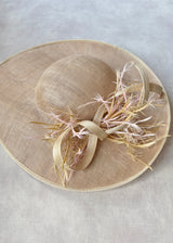 Juno Hat with Goose Feathers and Buntal in Natural