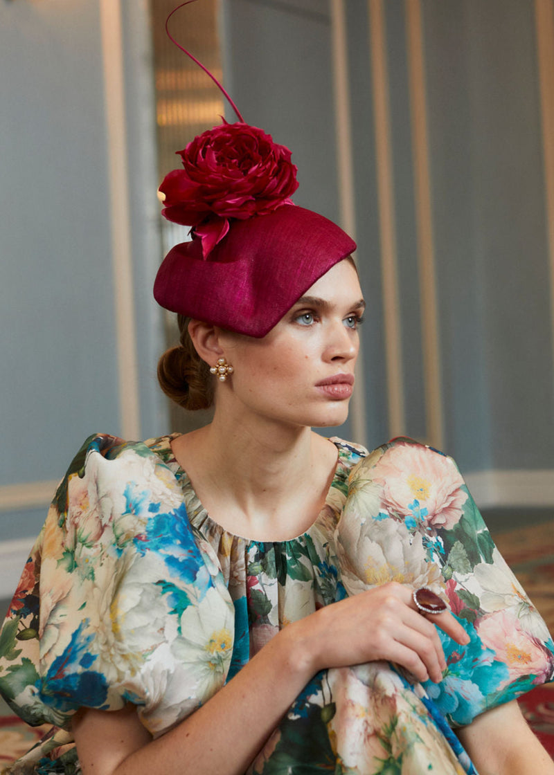Fold Hat in Straw with Rose and Veiling in Magenta